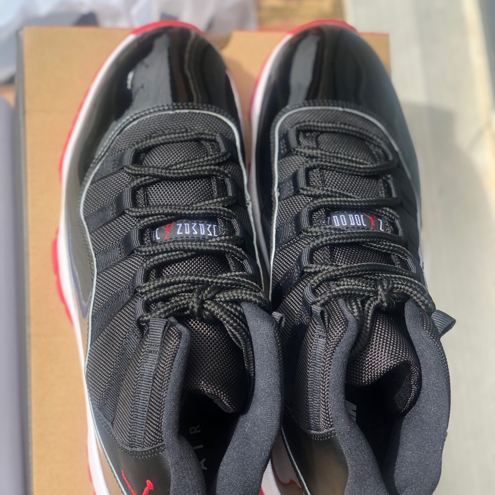 Nike Air Jordan Retro XI 11 BRED 2019 W/ Receipt - Picture 6 of 7